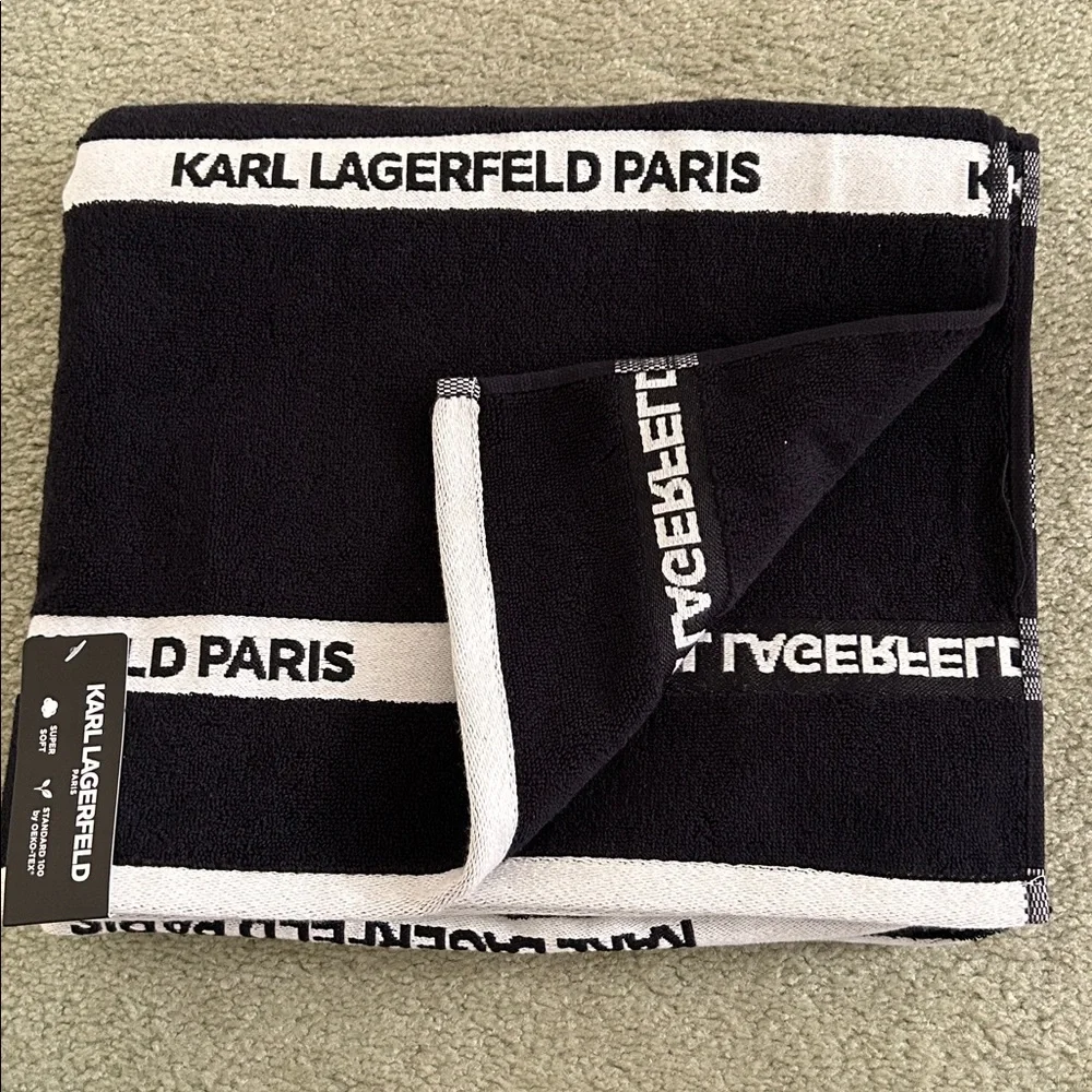 Karl Lagerfeld new tag